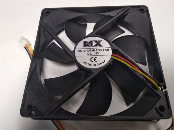Вентилятор MX-12025 120 x 120 x 25 mm, 12V, 0.2A, 3 дроти з функцією FG