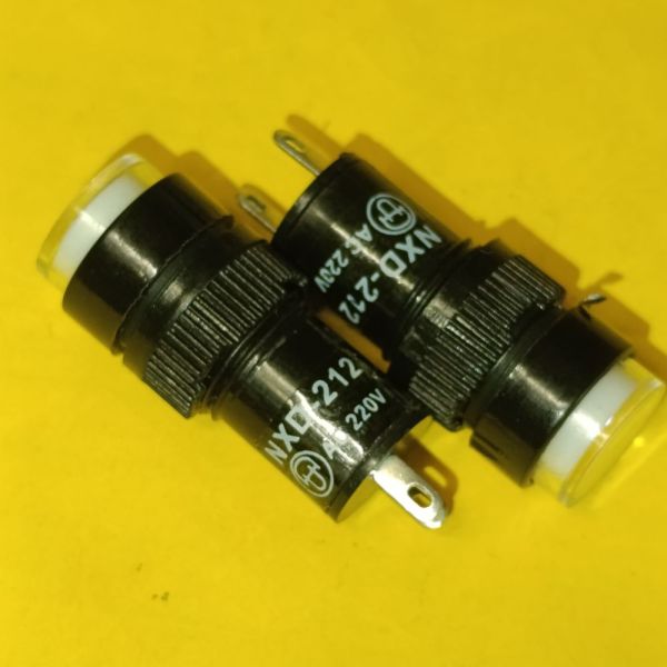 Лампа индикаторна 12мм 220 в белый