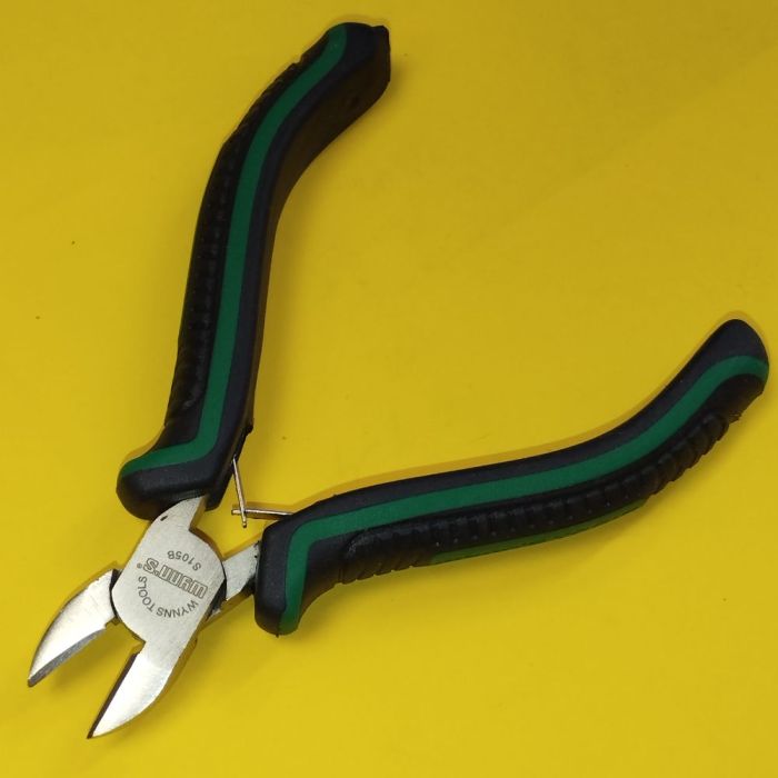 Бокорізи Wynn's 110мм S105B