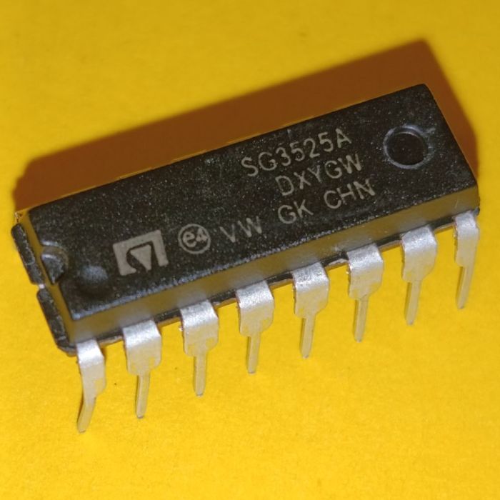 SG3525A(KA3525A), шим-контроллер, DIP-16