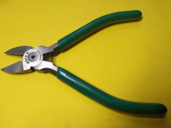 Бокорізи кусачки Wynn's WNS105D